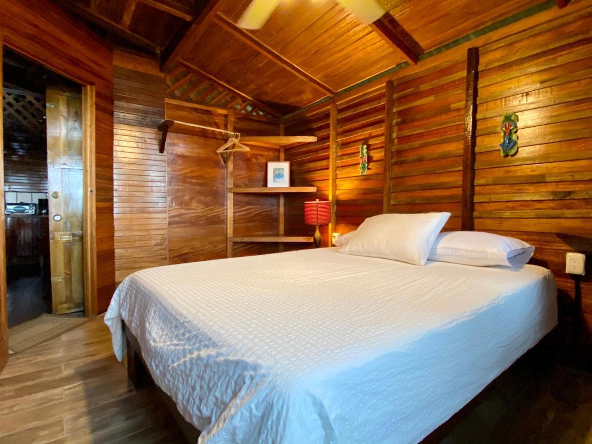 Pacific Edge Eco Lodge 도미니칼 외부 사진